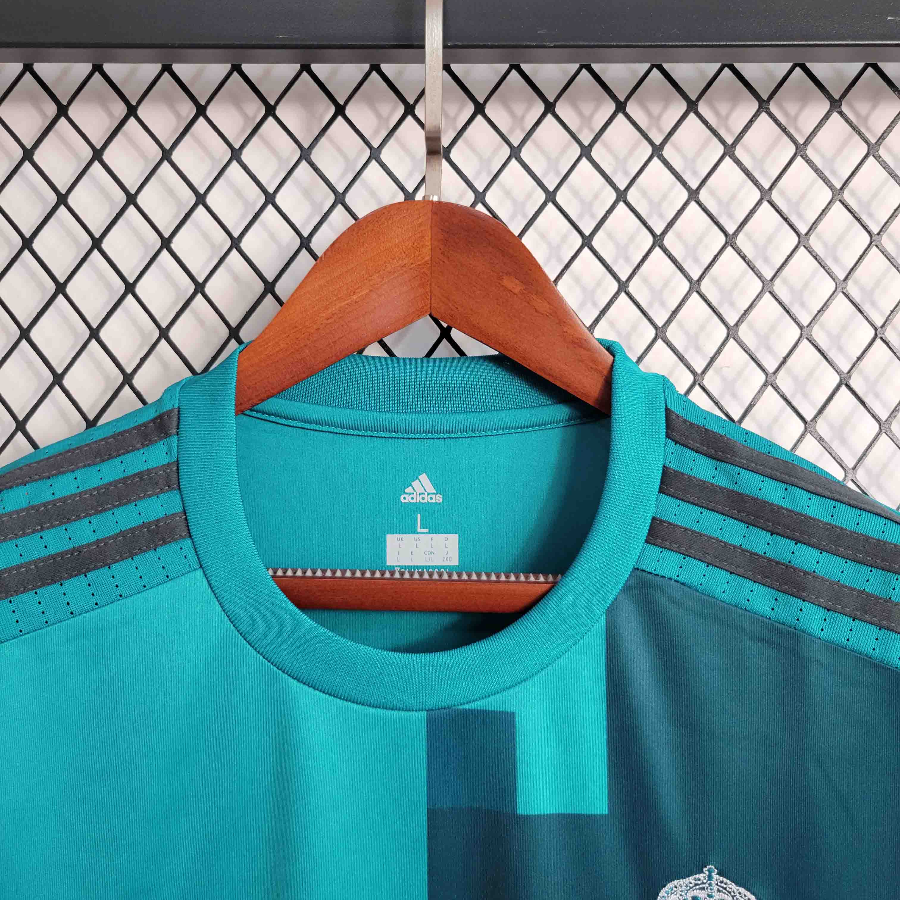 Camisa Real Madrid II 17/18 - Versão Retro