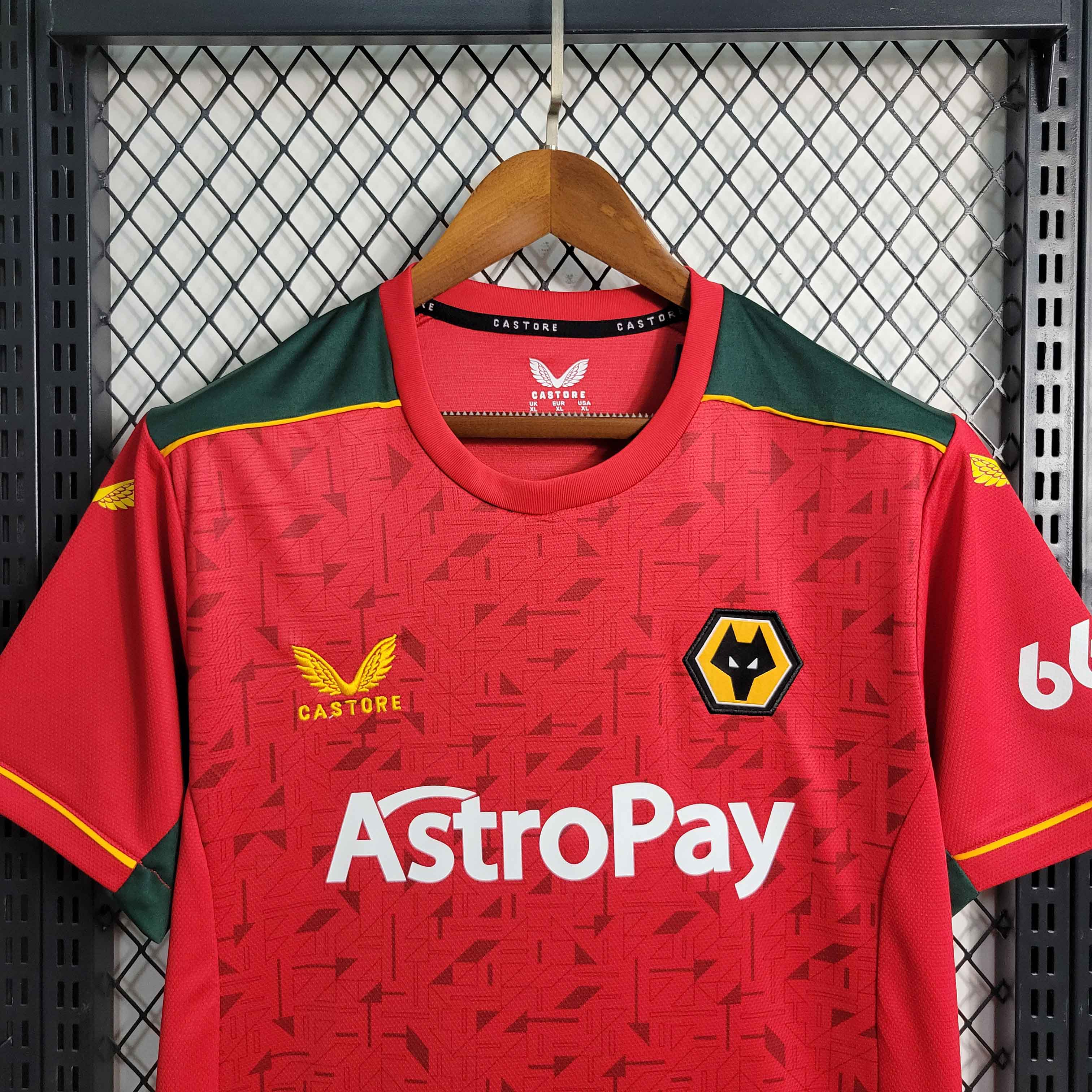Camisa Wolves II 23/24 - Torcedor Masculina
