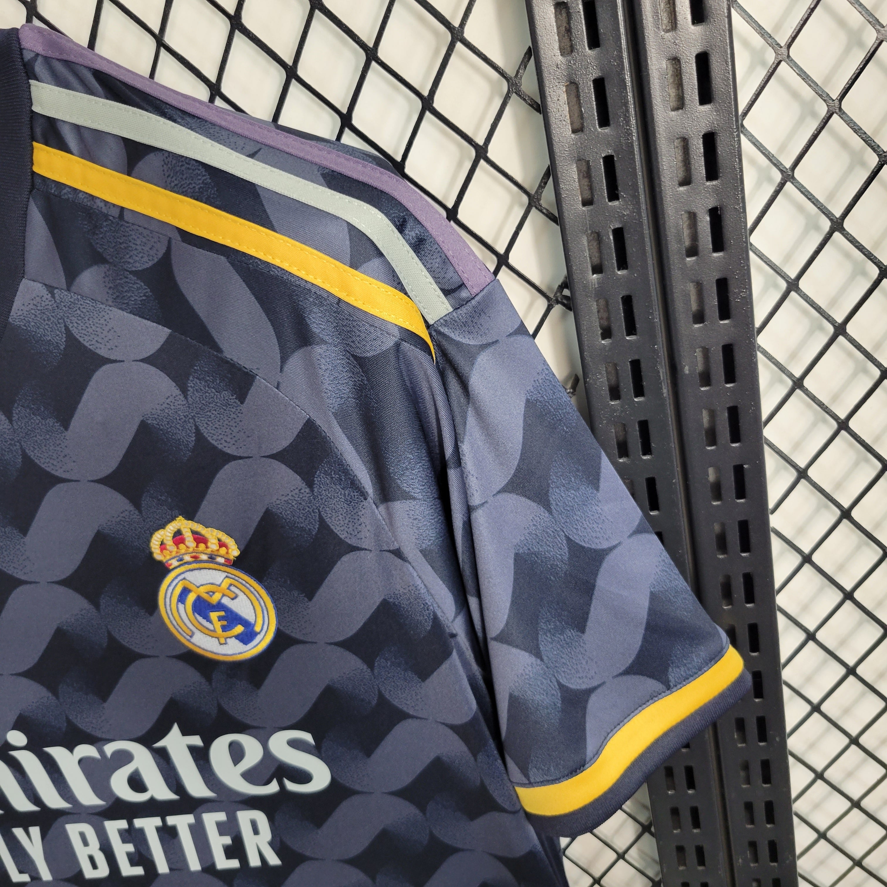 Camisa Real Madrid 23/24 - Adidas Torcedor Masculina