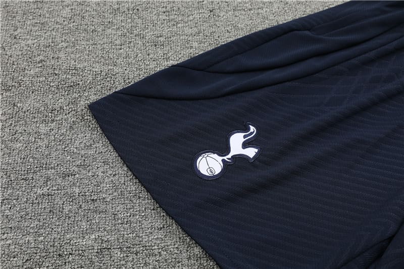 Kit Treino Tottenham 23/24