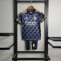 Kit Infantil Real Madrid Away 23/24