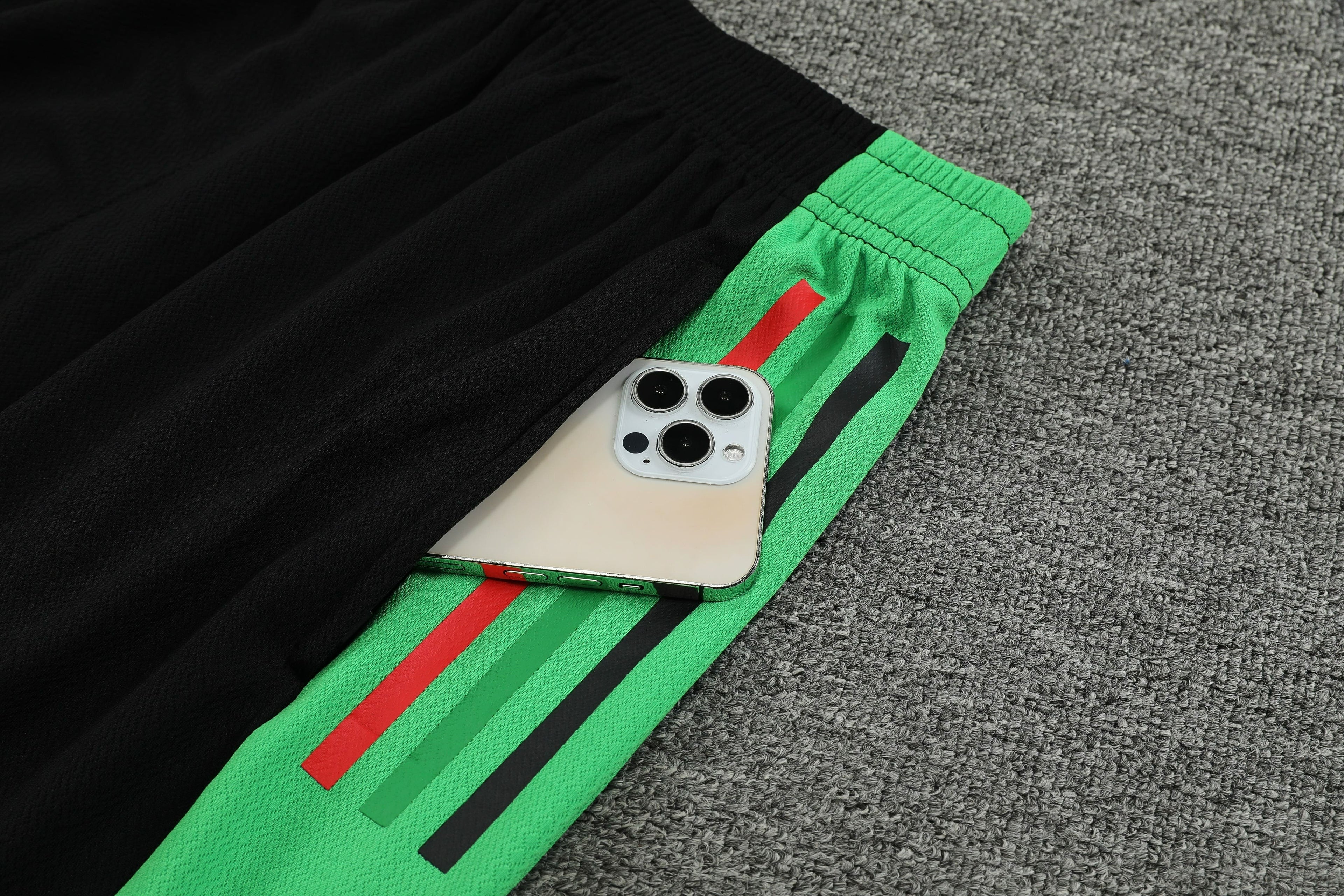 Kit Treino Regata Manchester United 23/24