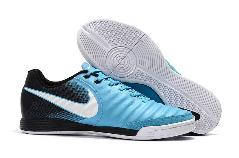Chuteira Nike Tiempo Ligera IV - Futsal