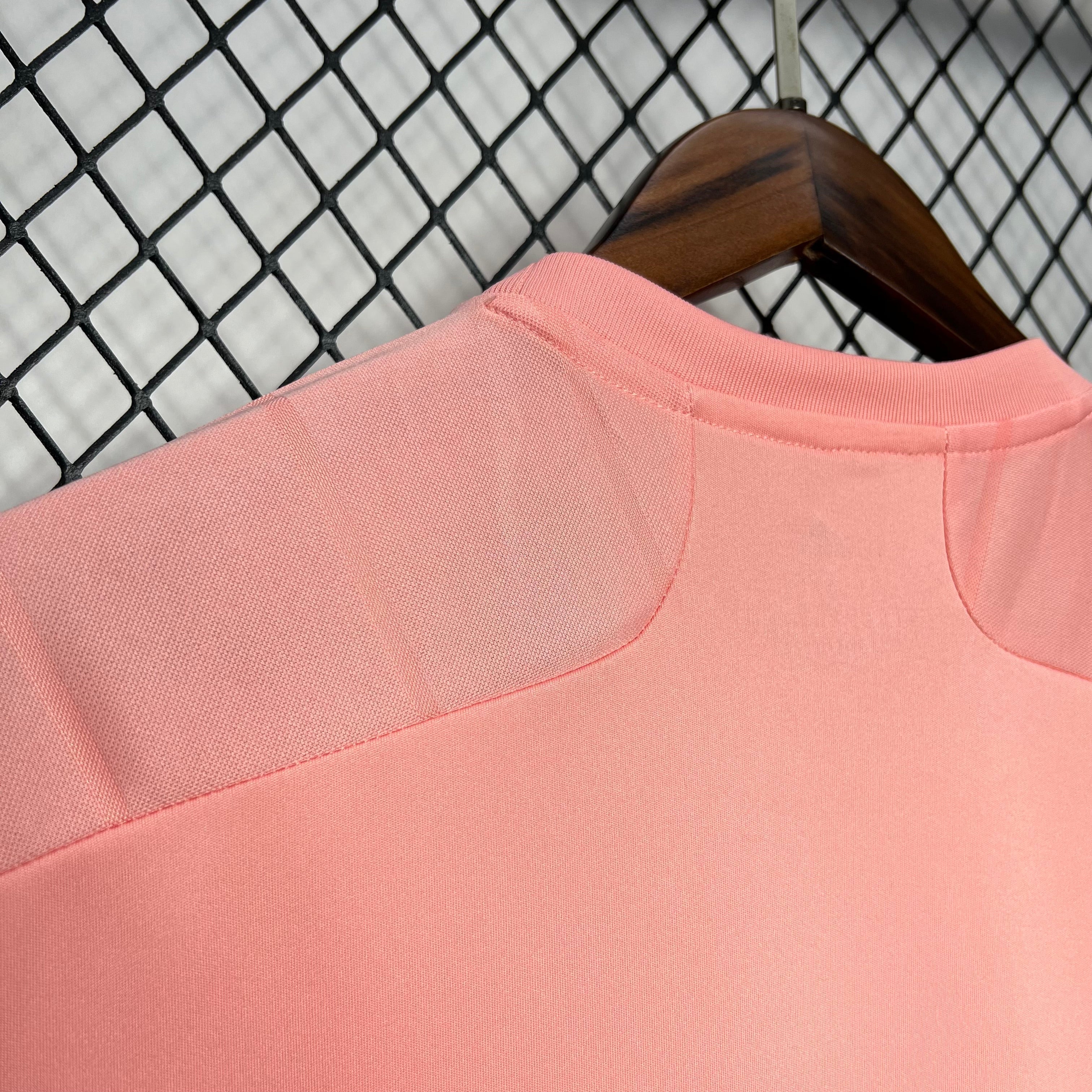 Camisa Flamengo Outubro Rosa 21/22 - Versão Torcedor