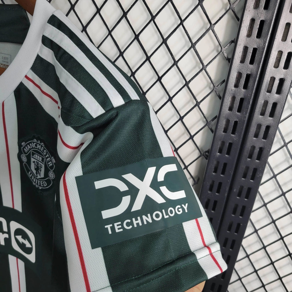 Kit Infantil Manchester United II 23/24