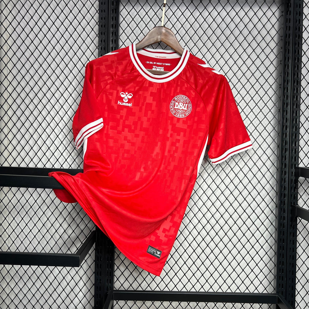 Camisa Dinamarca Home 24/25 - Torcedor Masculina