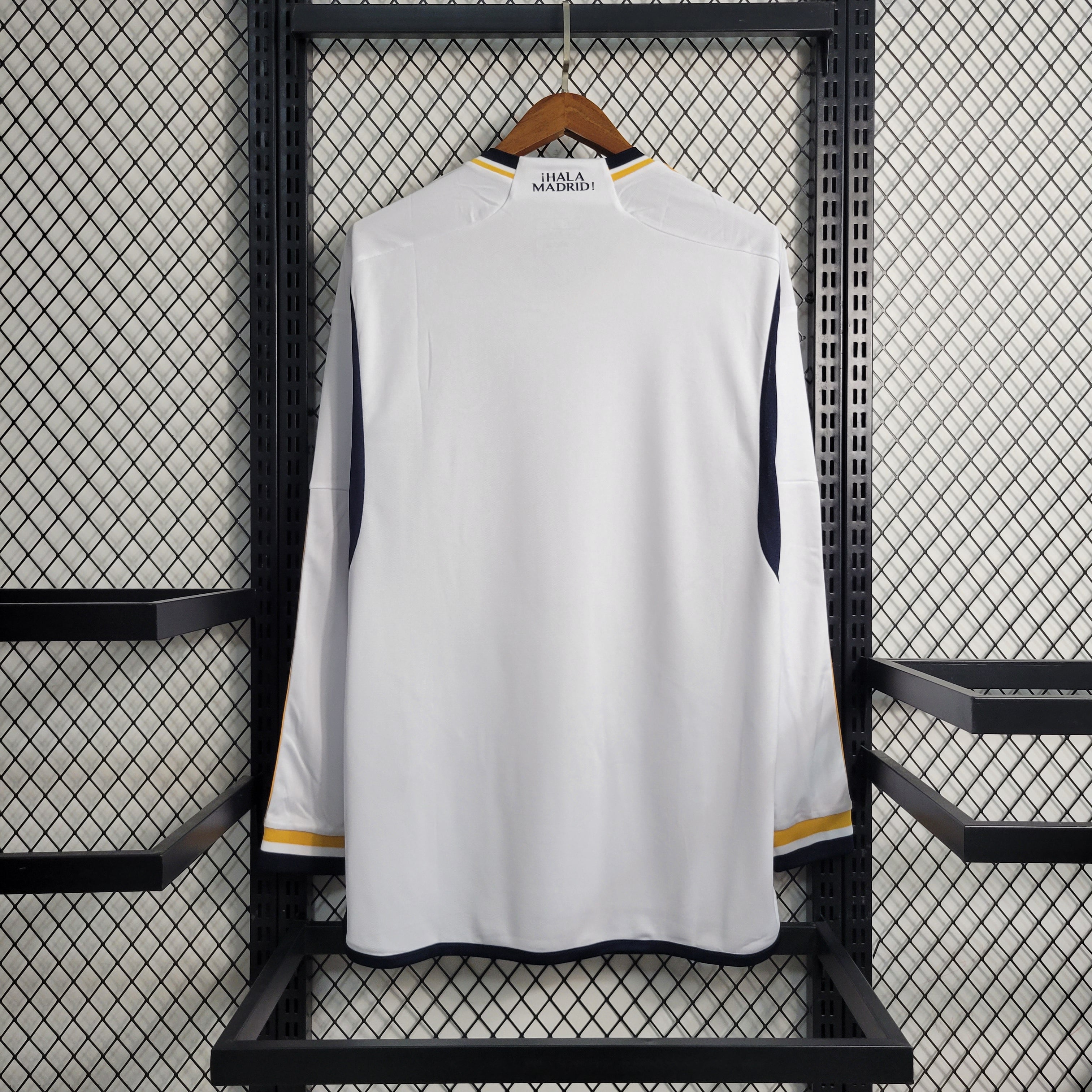 Camisa Real Madrid Home Manga Longa 23/24 - Adidas Torcedor Masculina - Torcedor