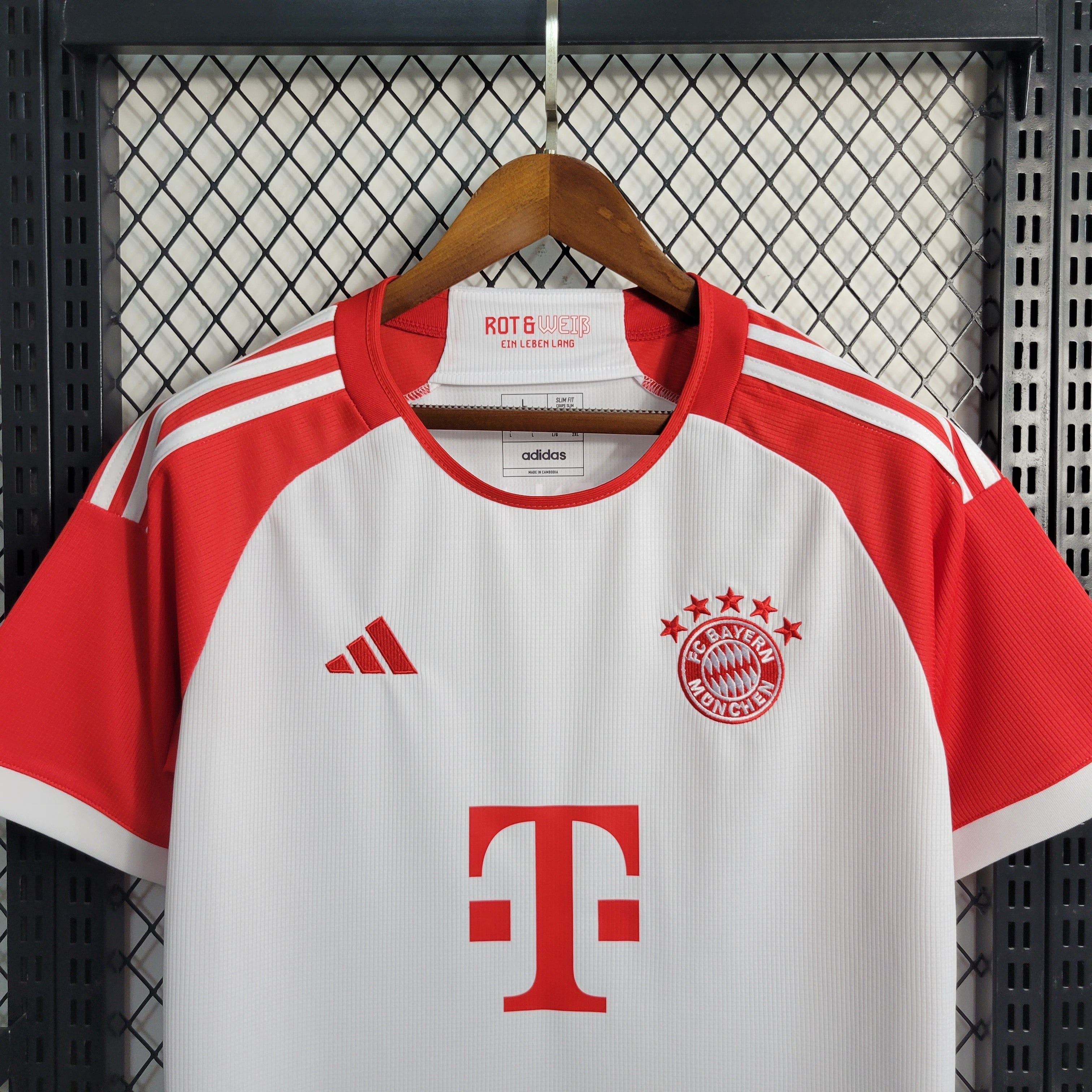 Camisa Bayern Munique 23/24 - Adidas Torcedor Masculina