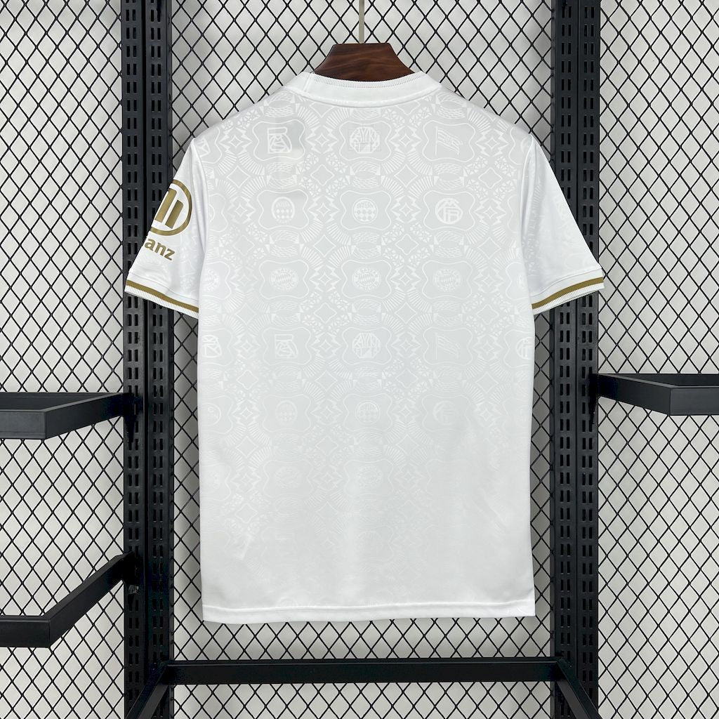 Camisa Bayern De Munique 24/25 Aniversario De 125 anos Branca - Torcedor Masculina